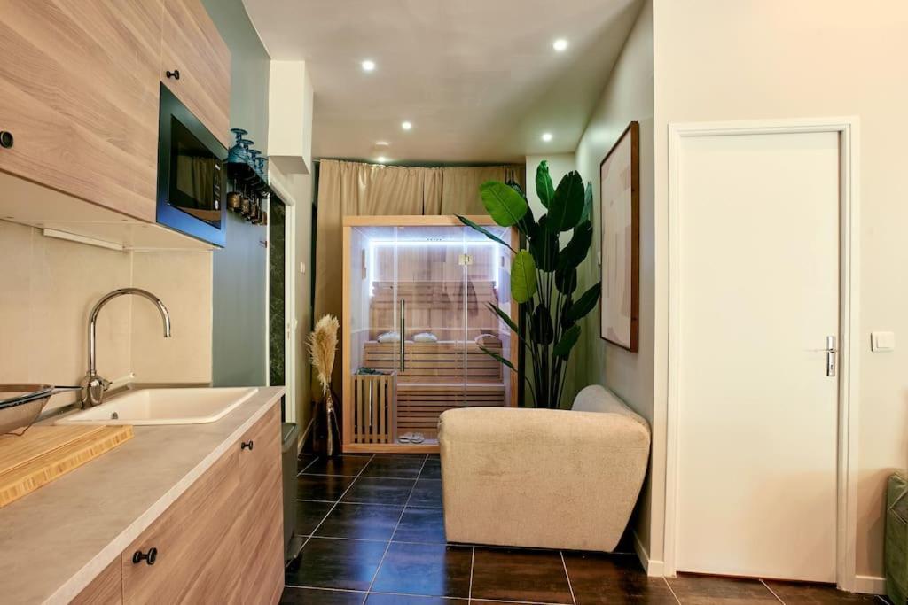 Versailles Jacuzzi - Sauna - Rdc 2 Zewnętrze zdjęcie